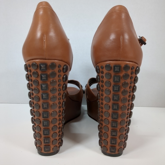 Vince Camuto brown studded wedge sandals, size 10 - Picture 7 of 12